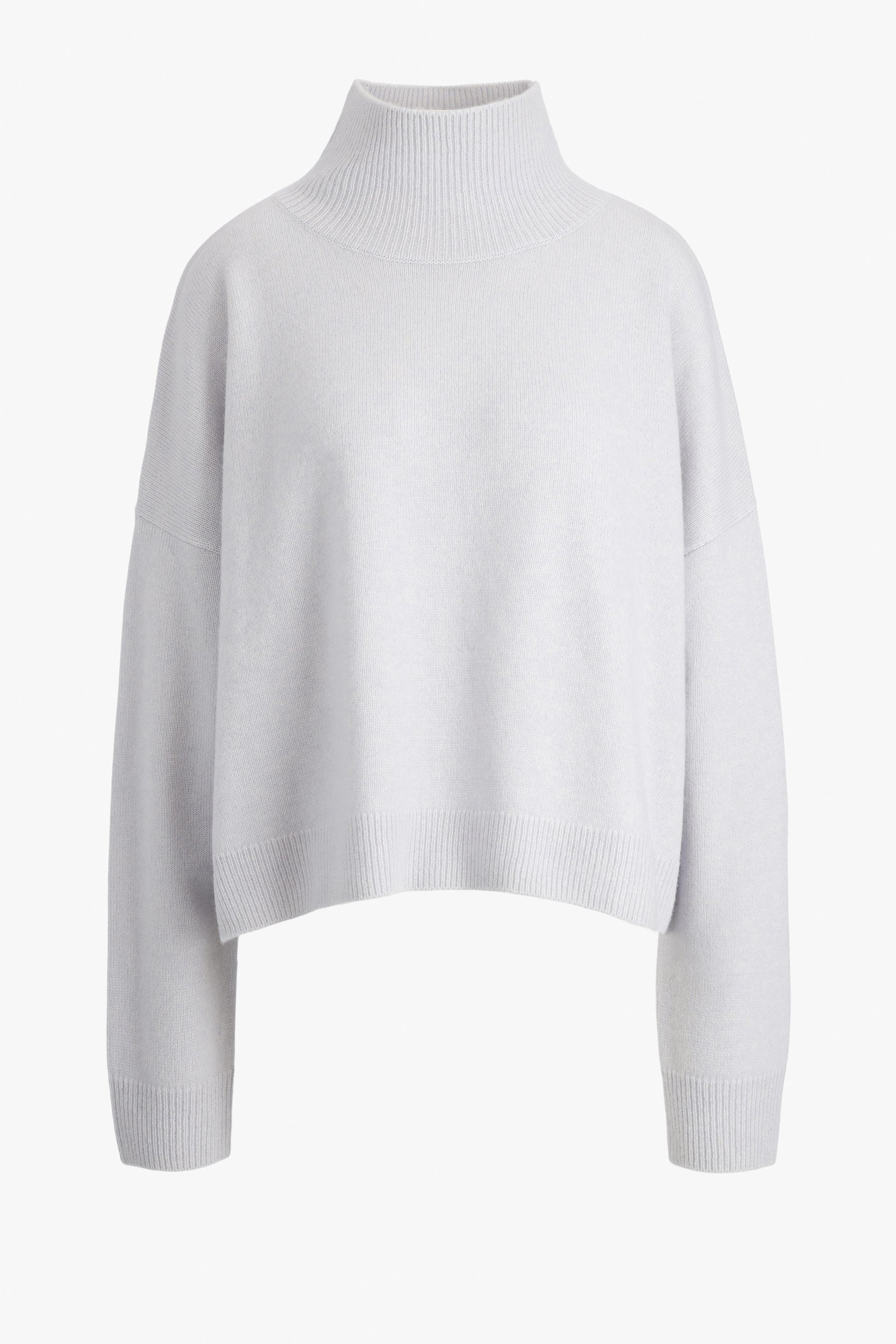 Royal Soleil Turtleneck Sweater in Moonstone – Ladneri 