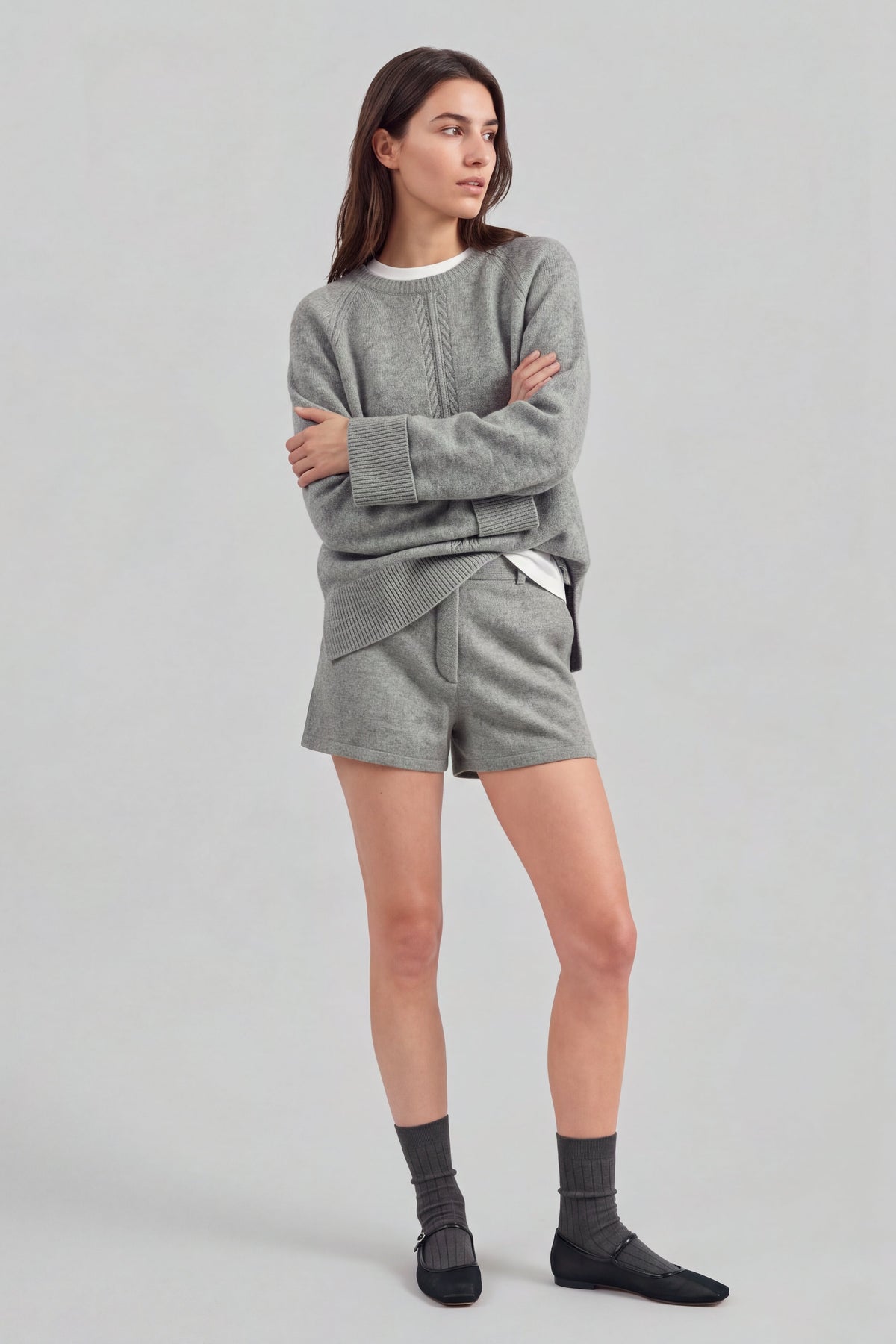 Shorts Maxi in Knitted Stone Ladneri – Model ist 1,78 m groß und trägt Gr. S