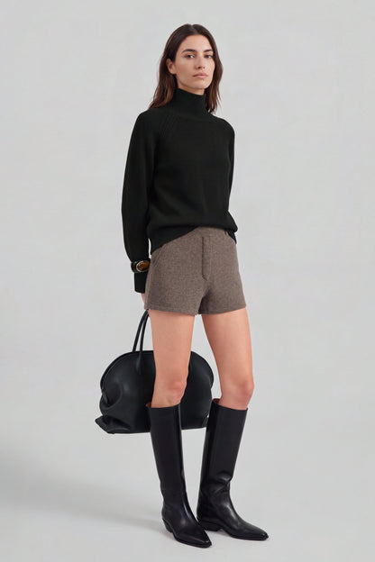 Shorts Maxi in Truffle Ladneri – Model ist 1,78 m groß und trägt Gr. S