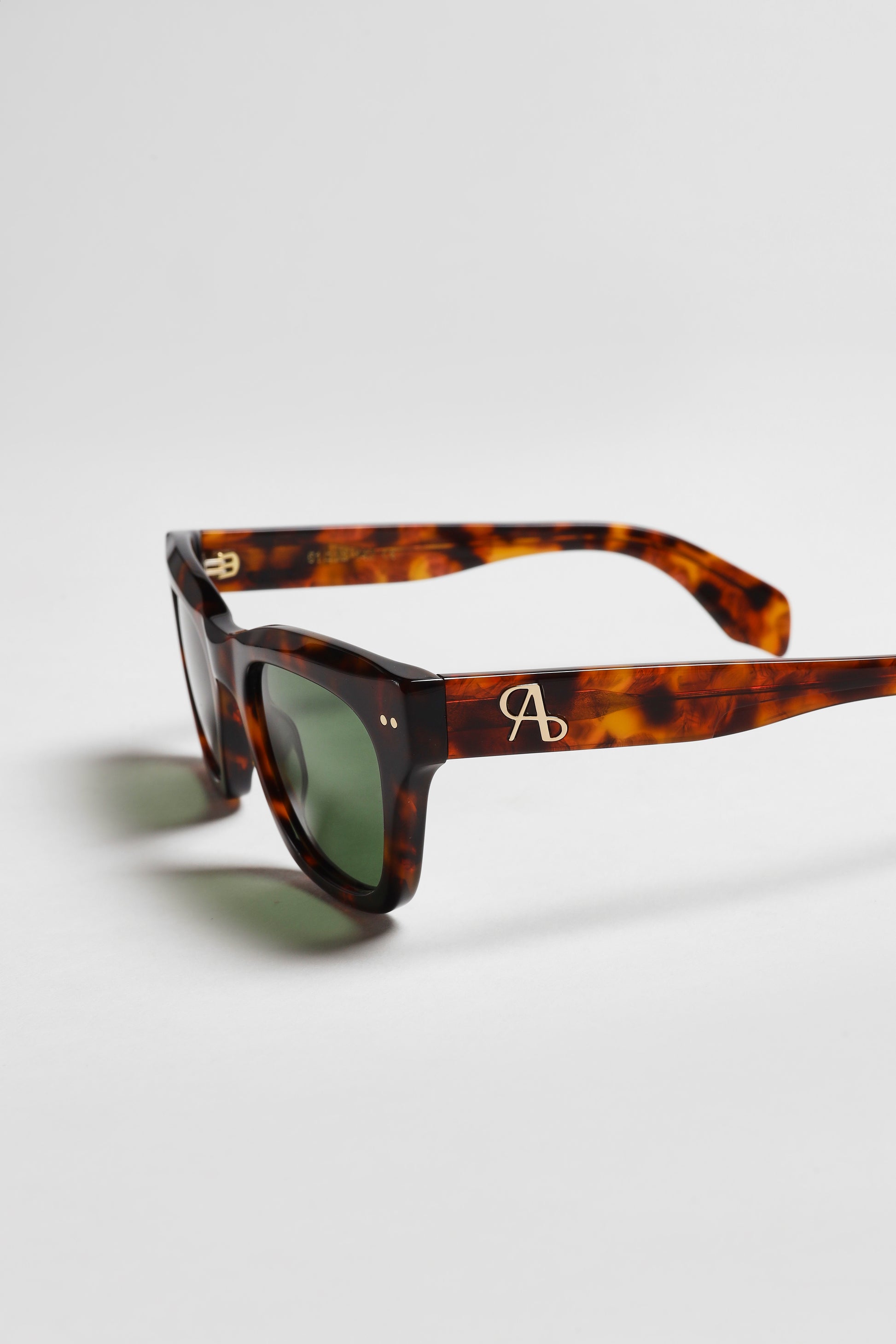 Sonnenbrille Marie in Tortoise Ladneri