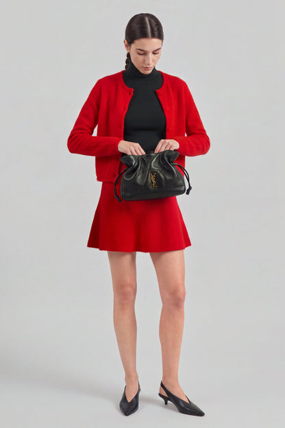 Strick Set in Cranberry Ladneri – Model ist 1,78 m groß und trägt Gr. S