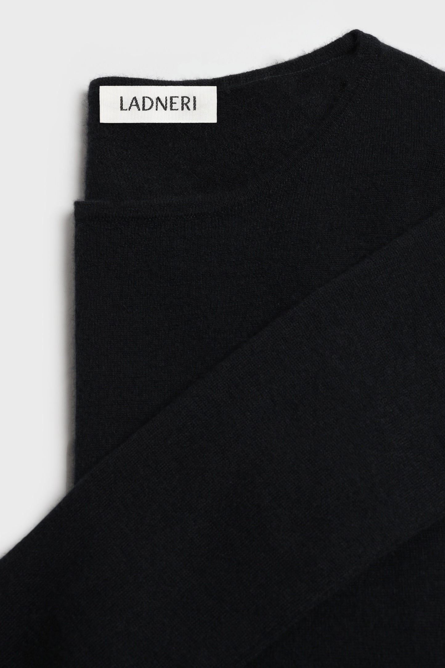Strickshirt Finest in Schwarz Ladneri