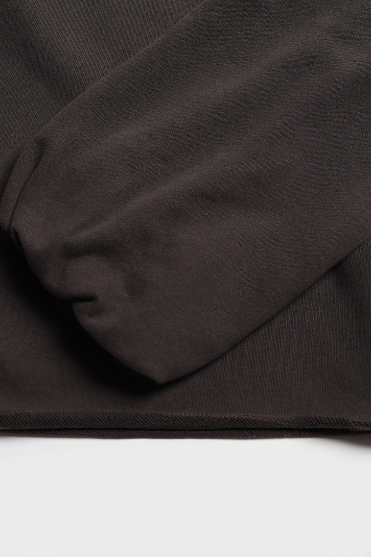 Sweatshirt Marlon in Dunkelbraun Ladneri