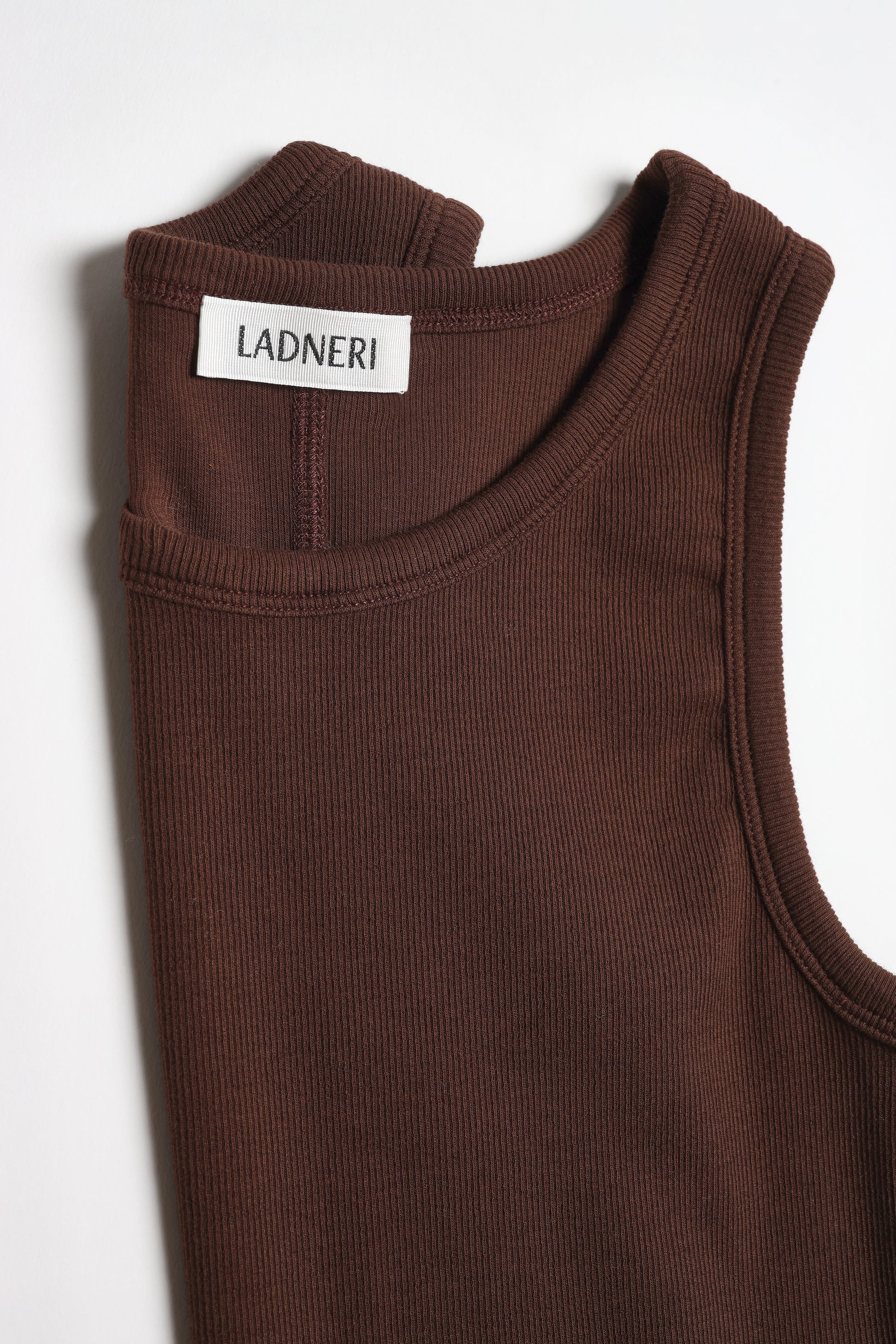 La Coeur Tank Top in Mocha – Ladneri 