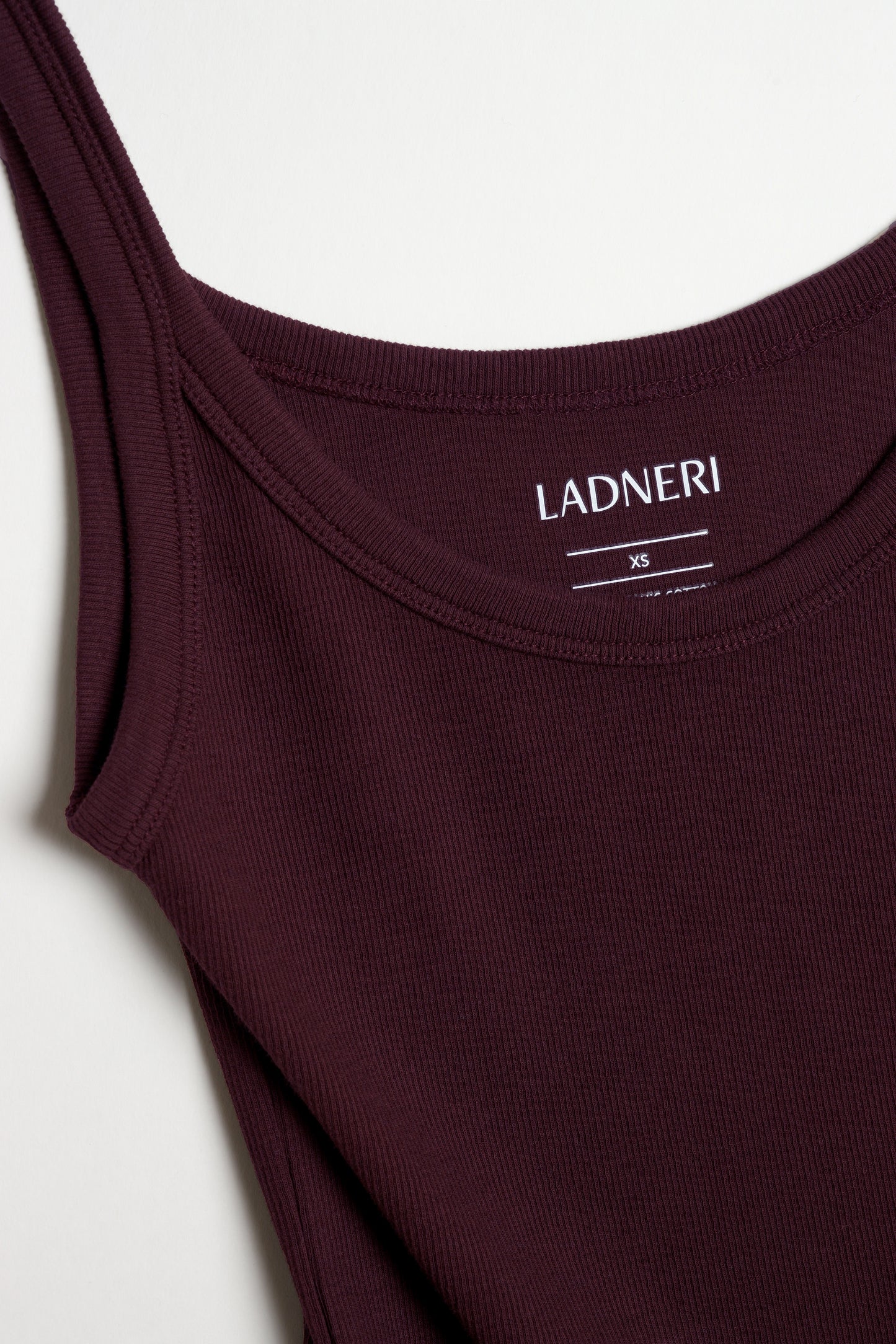 Tank Top Le Mans in Winetasting Ladneri