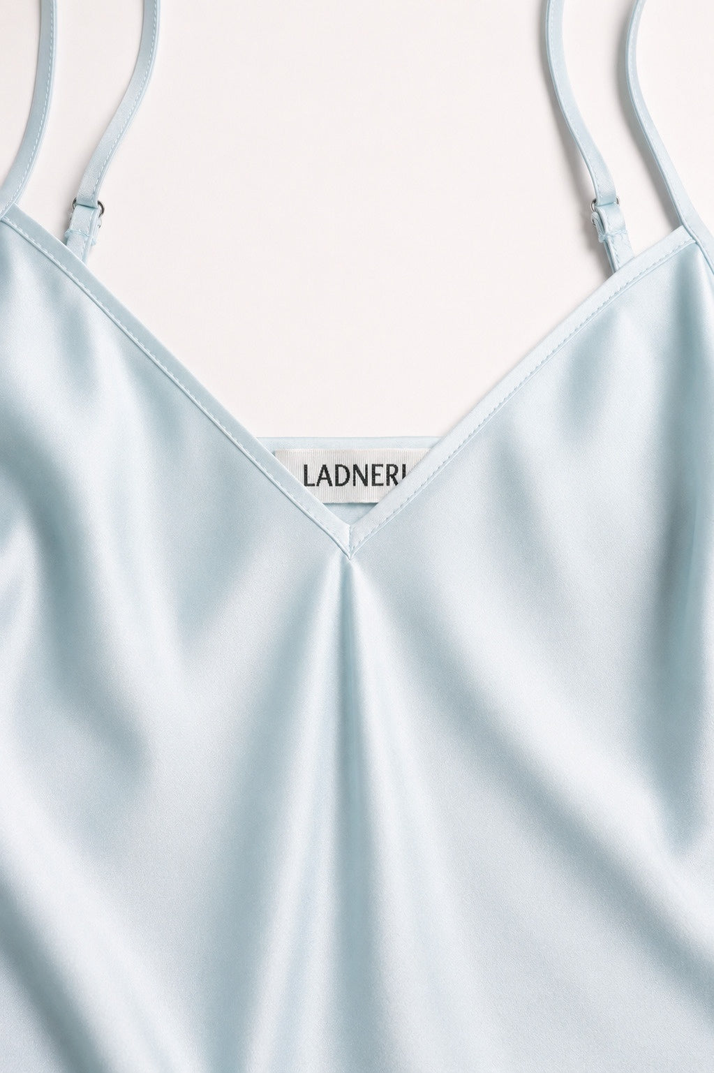 Top Dream in Hellblau Ladneri