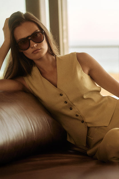 Helena Vest at Cocoon – Ladneri 