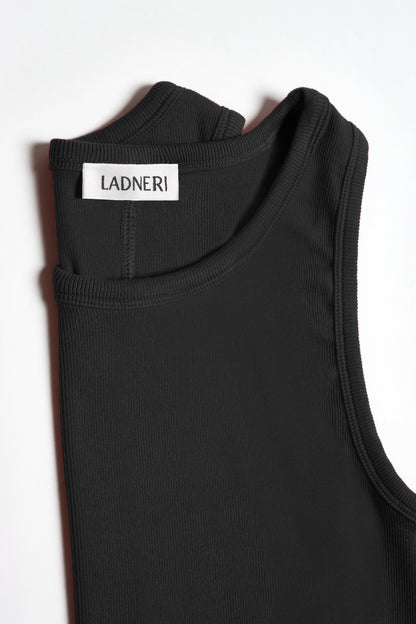 Tank Top La Coeur in Schwarz – Ladneri 