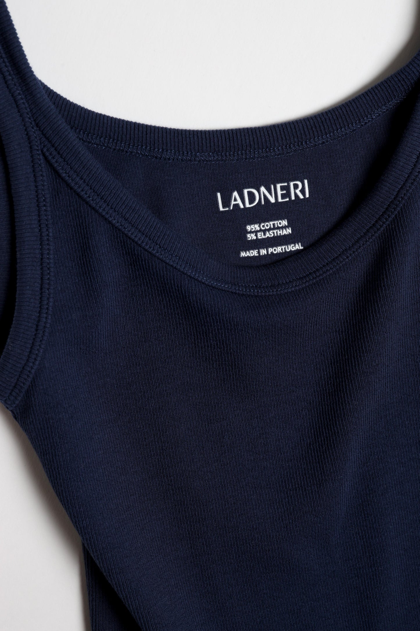 Tank Top Le Mans in Navy – Ladneri 