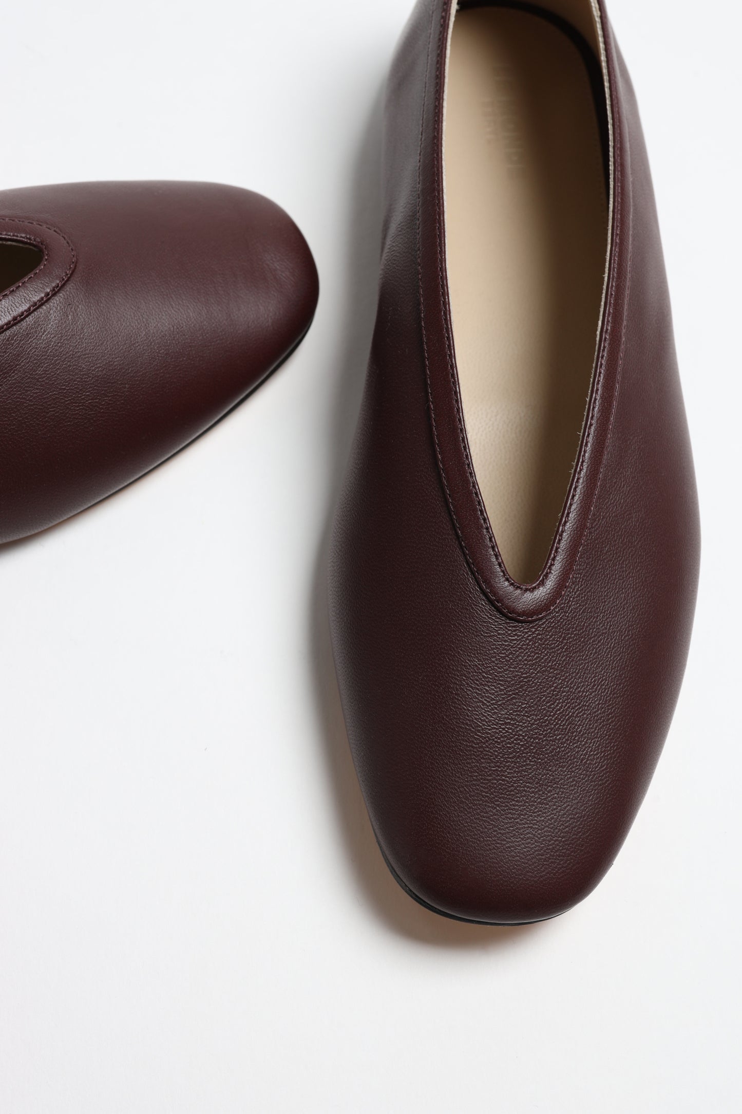 Slipper Luna in Bordeaux