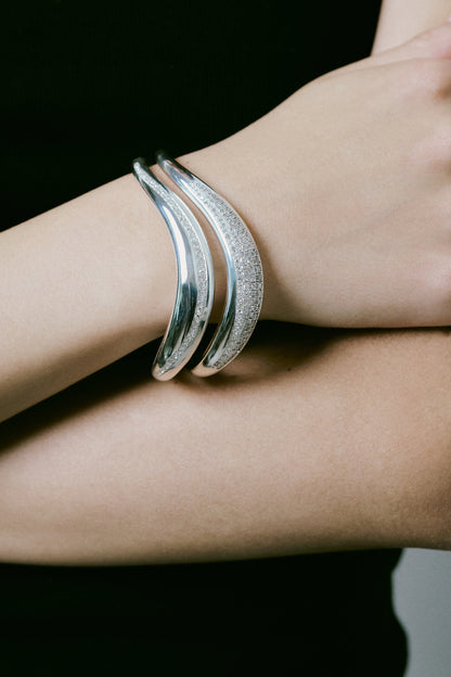 Curvy Diamonds Silver Bangle by Lilian von Trapp - Anita Hass