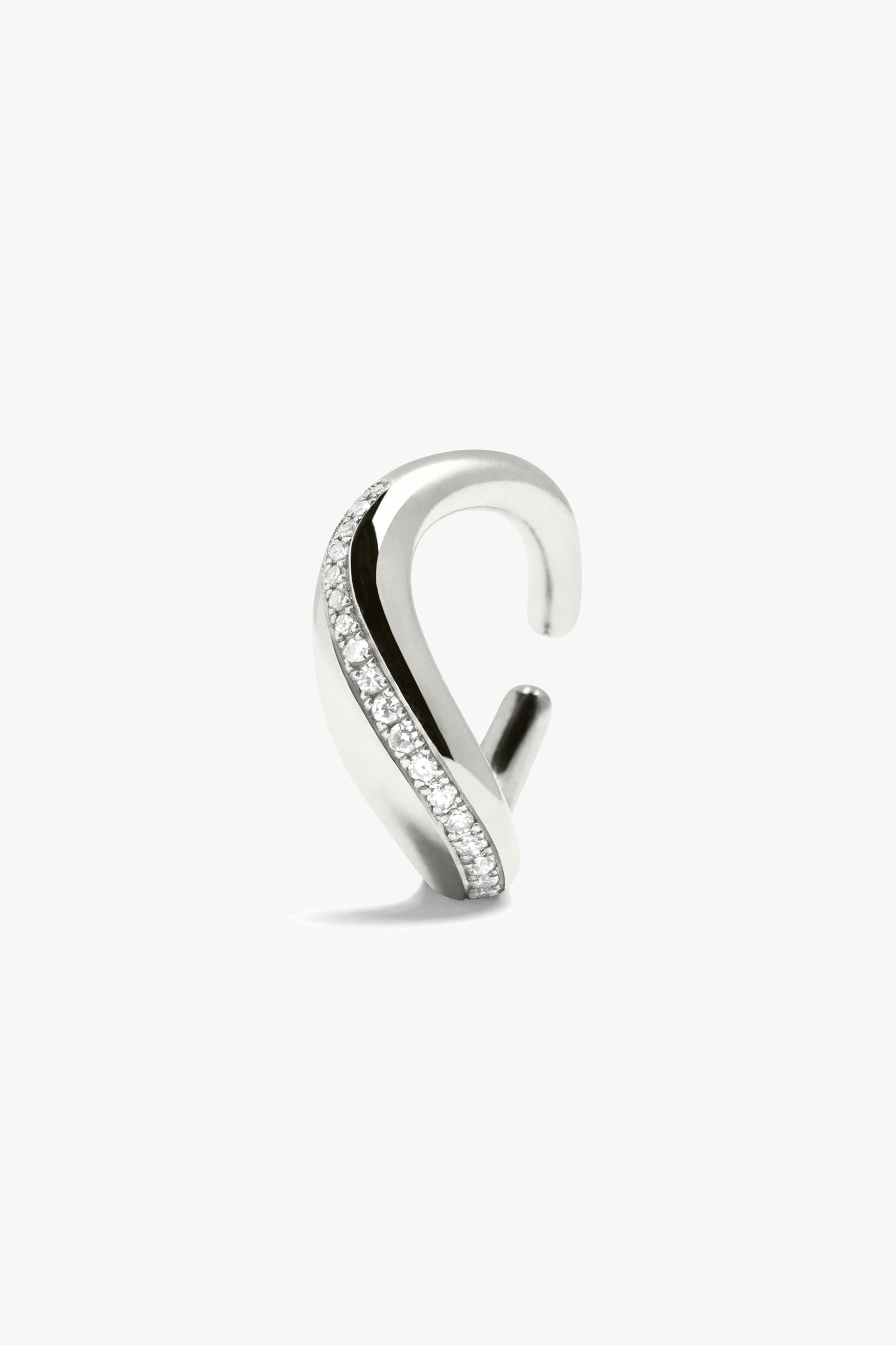 Curvy Diamonds Earcuff in Silver by Lilian von Trapp - Anita Hass