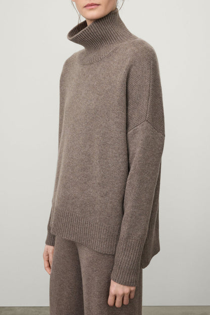 Pullover Heidi in TruffleLisa Yang - Anita Hass