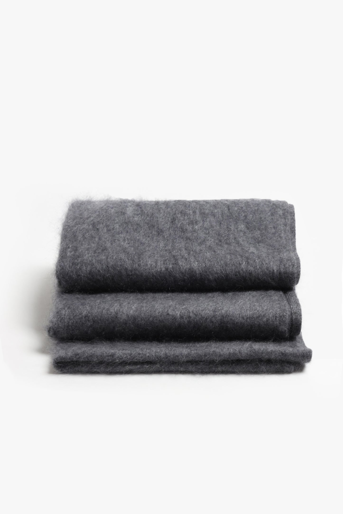 Scarf in Graphite Brushed