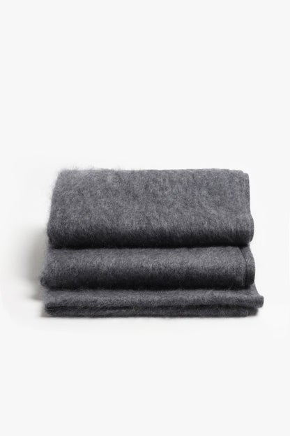 Scarf in Graphite Brushed