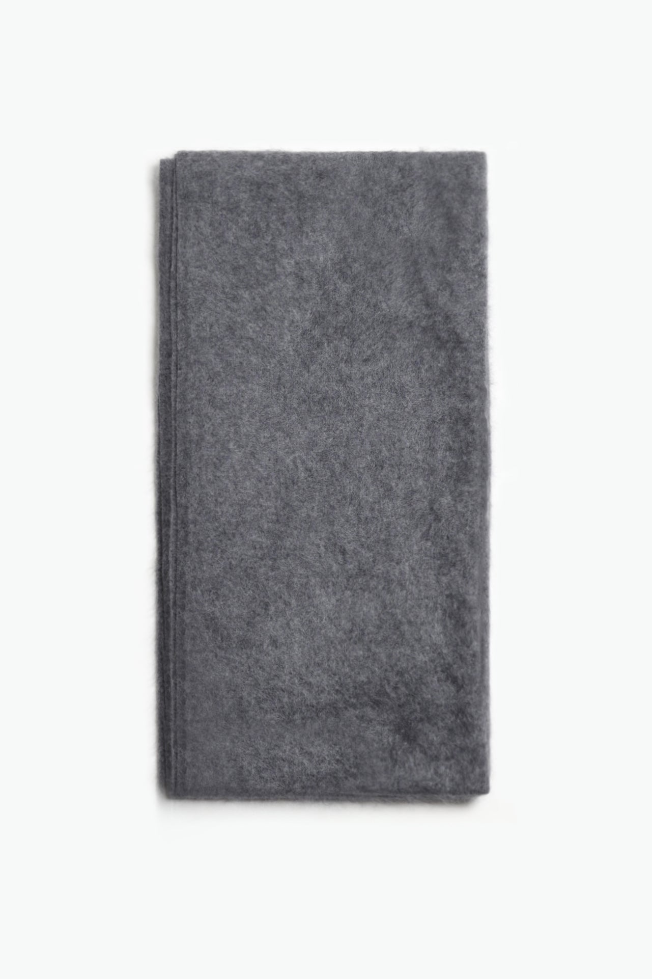 Scarf in Graphite Brushed