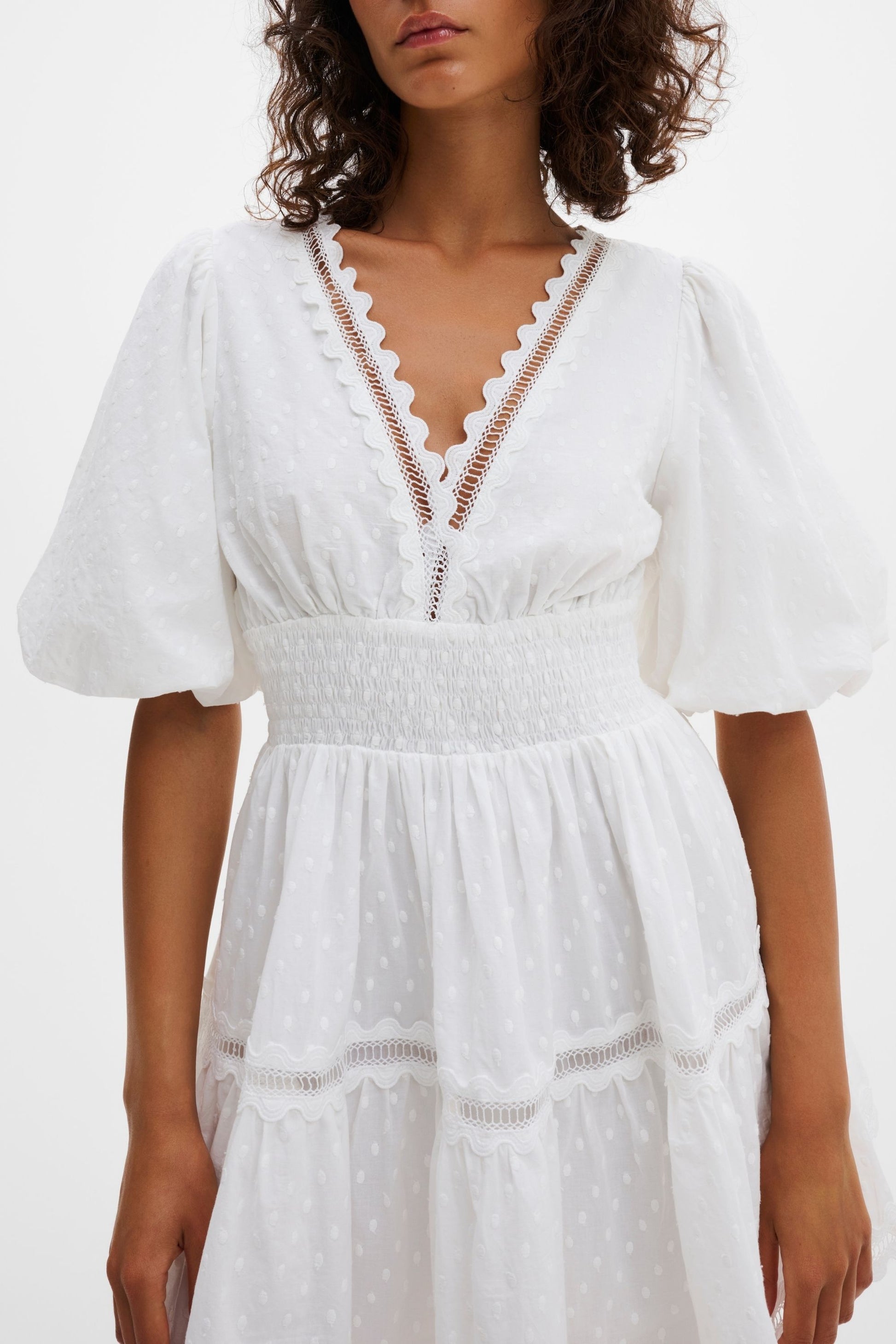 Kleid Elvira in Weiß Malina
