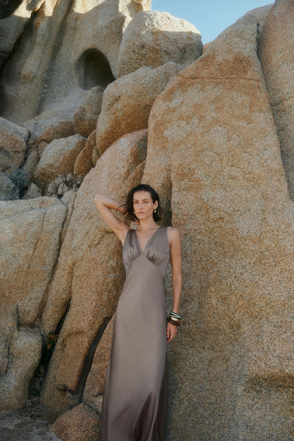 Kleid Thelma in Graphite Malina