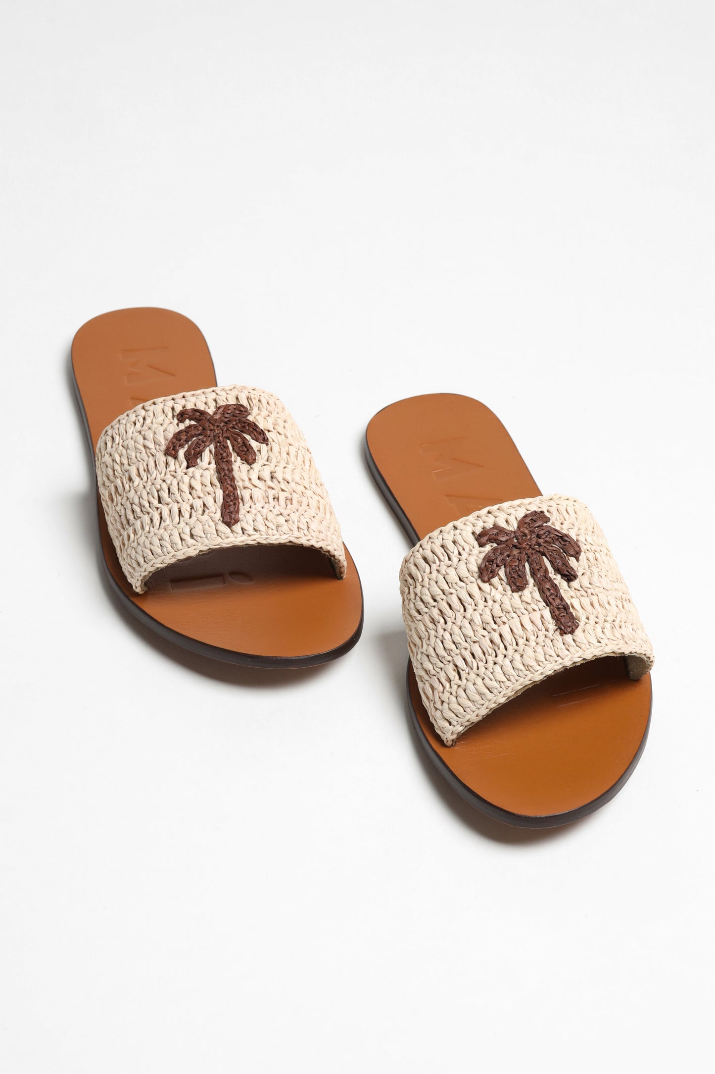 Sandale Raffia in Natural/Cocoa Palm Manebi