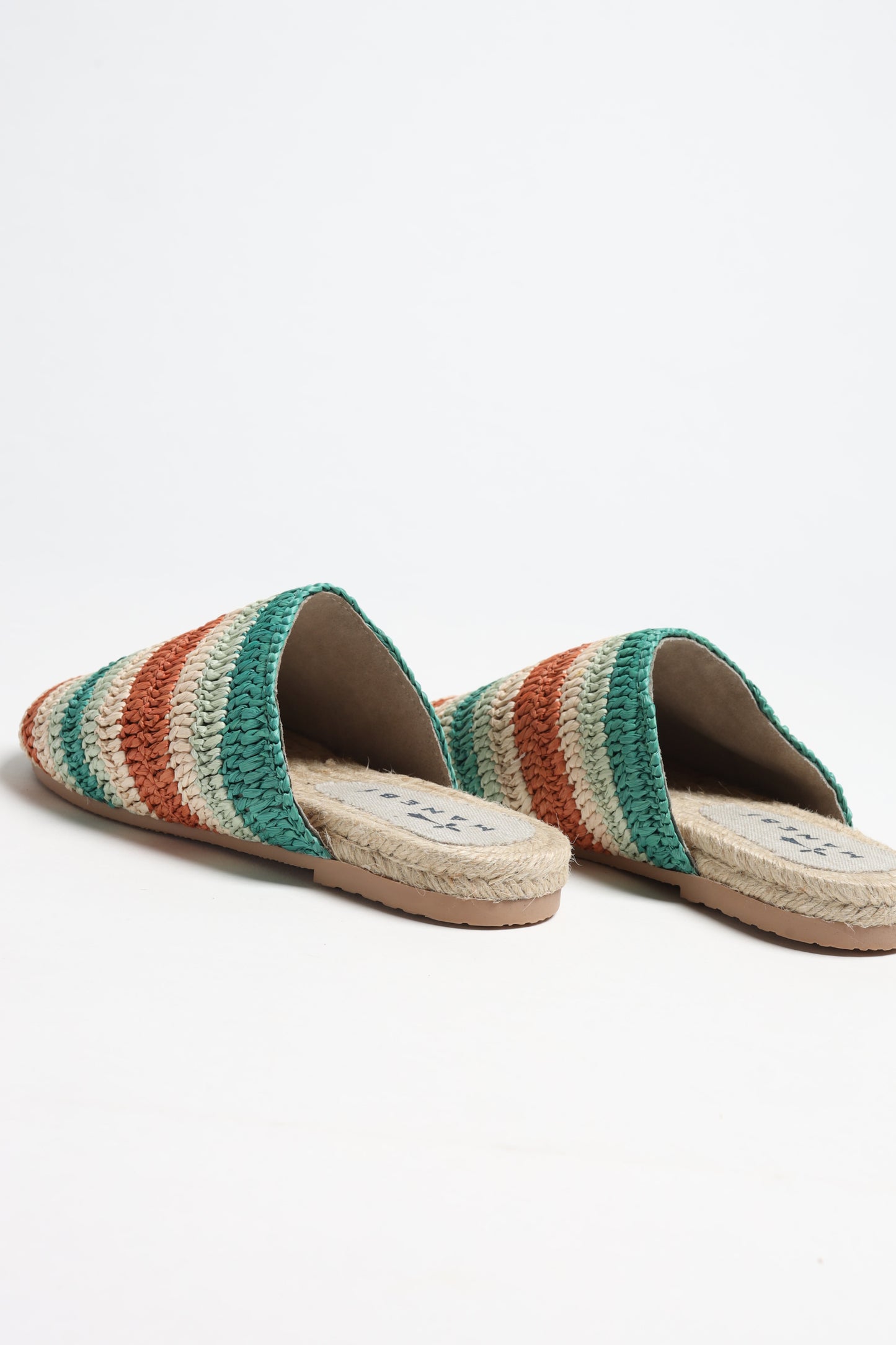 Slipper Yucatán in Pastel Mint Manebi