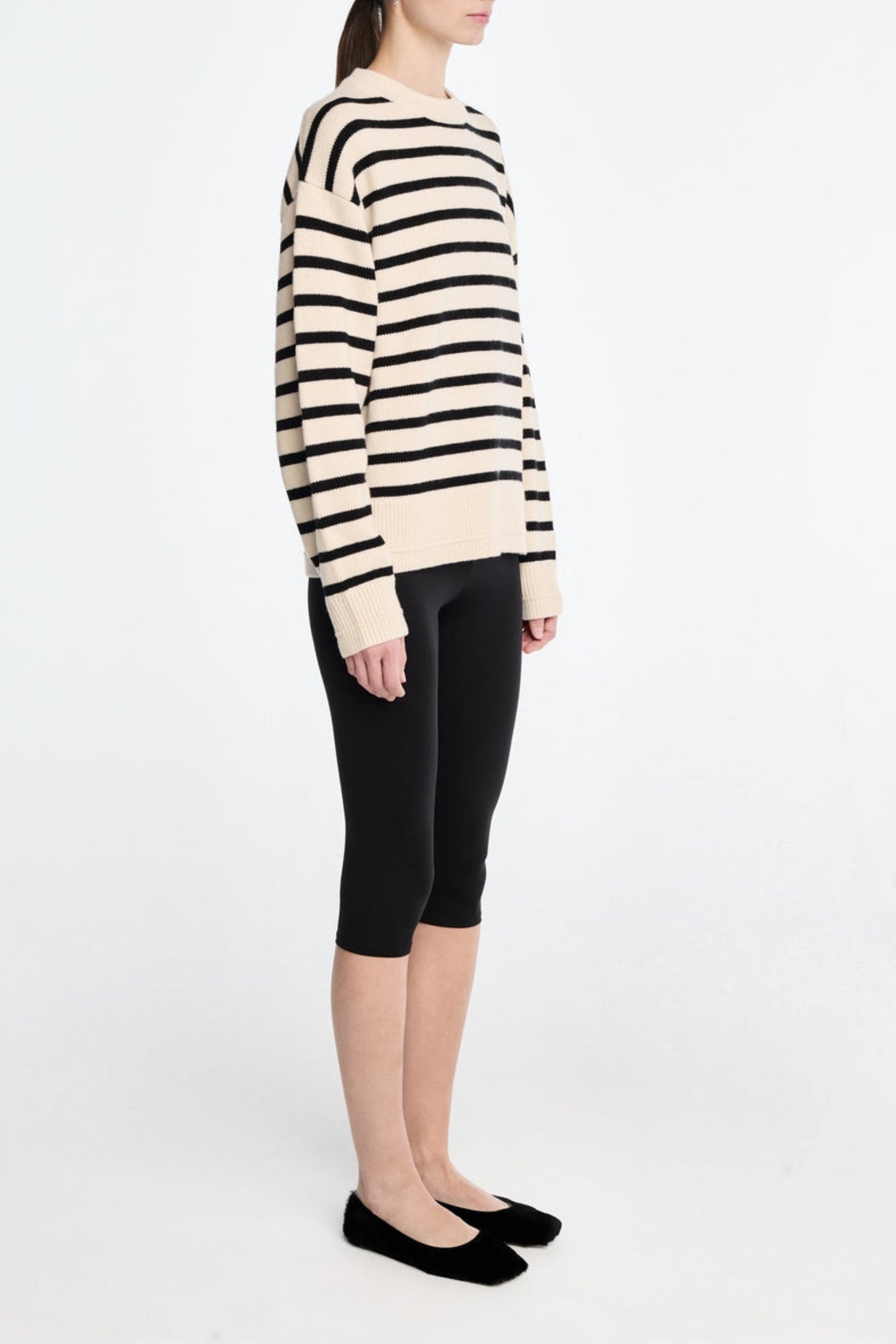 Pullover Ladder Cape in Ivory/Black Maria McManus