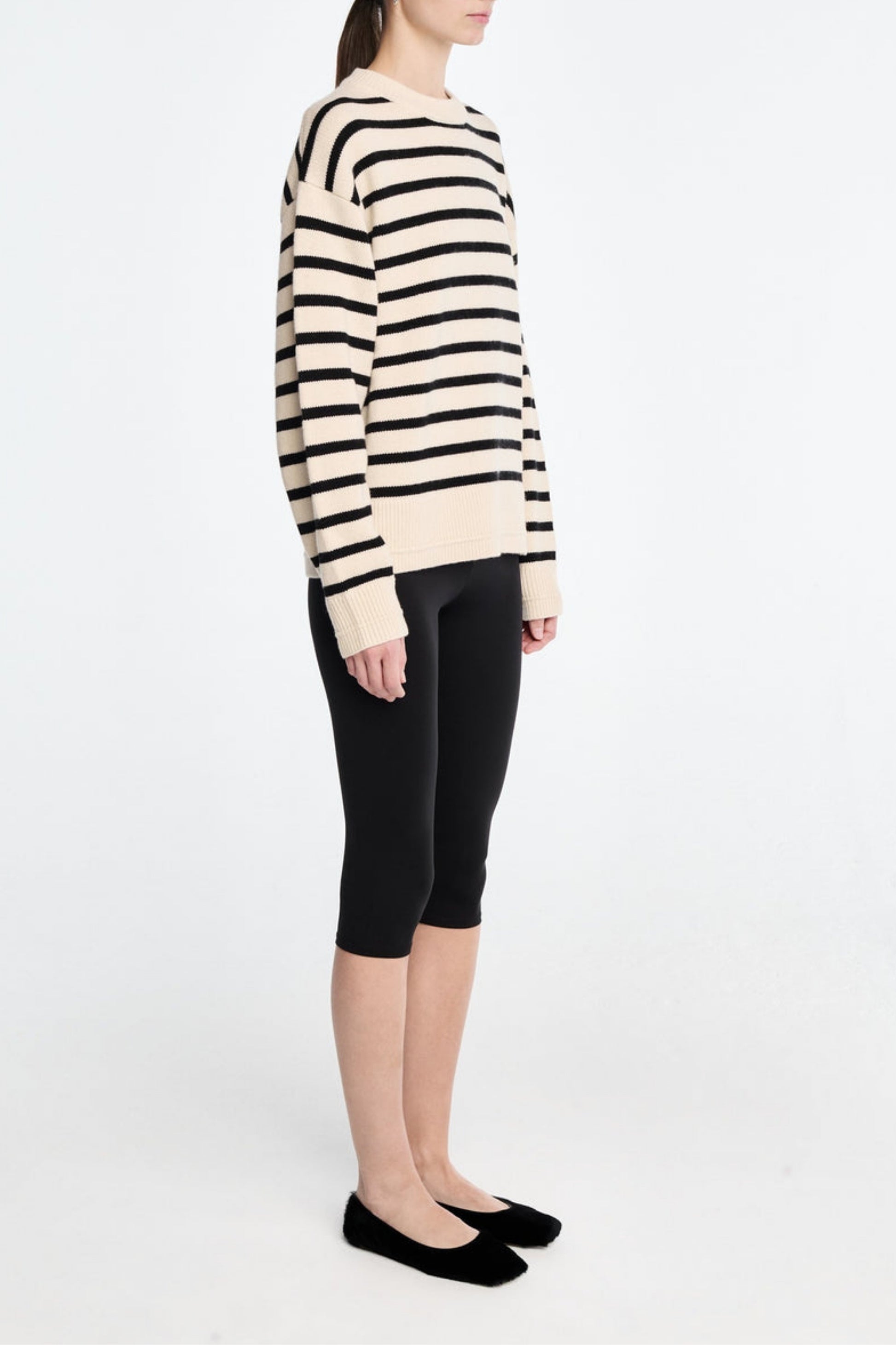 Pullover Ladder Cape in Ivory/Black Maria McManus