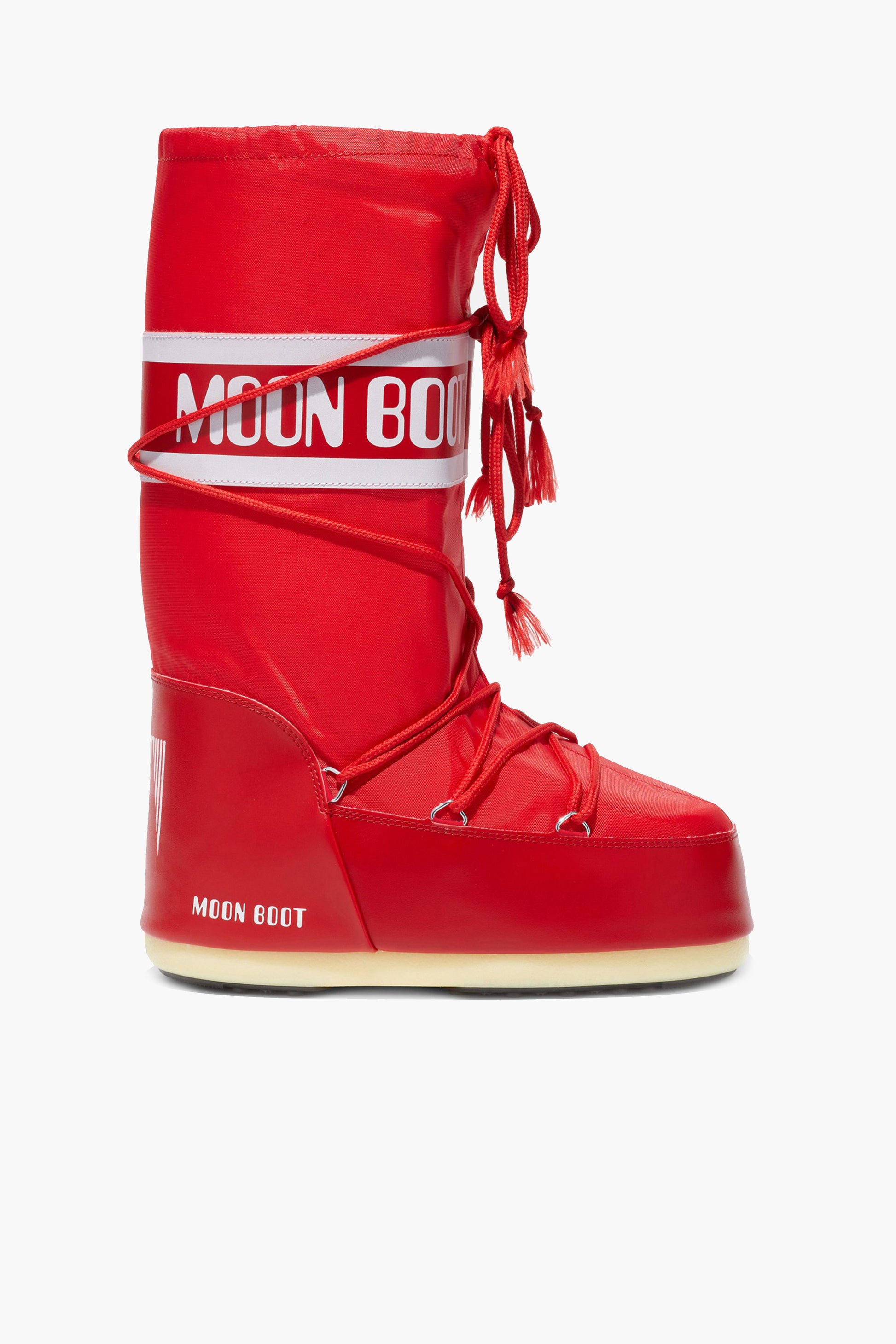 Moon Boot Icon in RotMoon Boot - Anita Hass