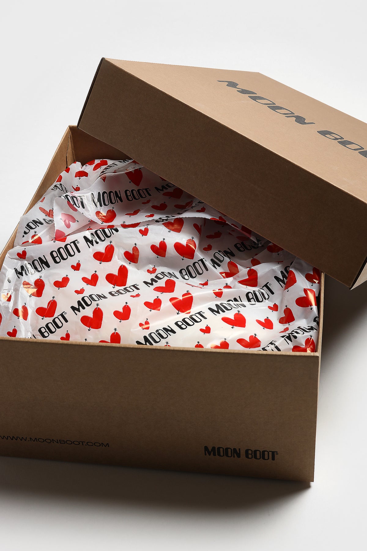 Moon Boot Icon 'Heart' in zwart Moon Boot x Anita Hass - Anita Hass