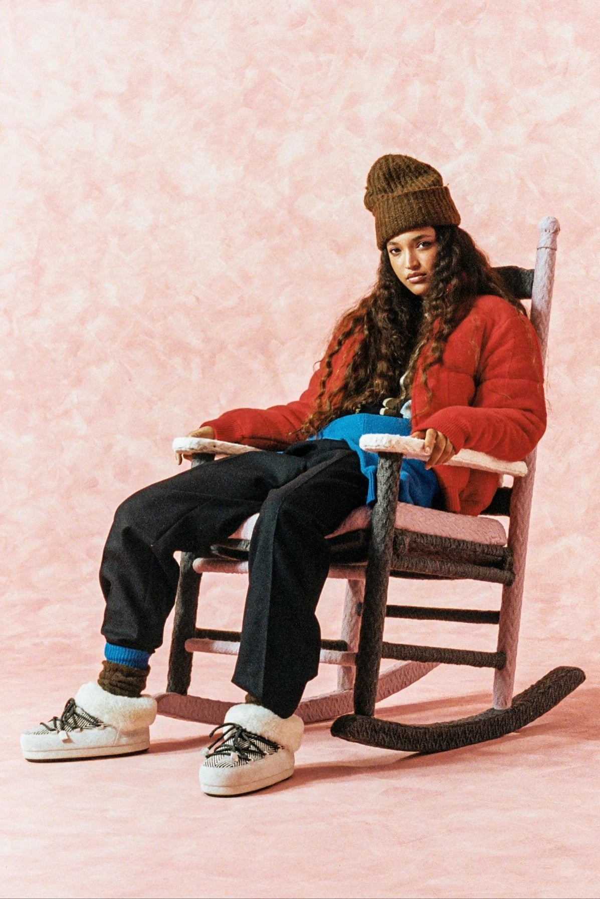 Mules Moon Boot EVX Chalet en color White Sand | Moon Boot x Guest in Residence - Anita Hass