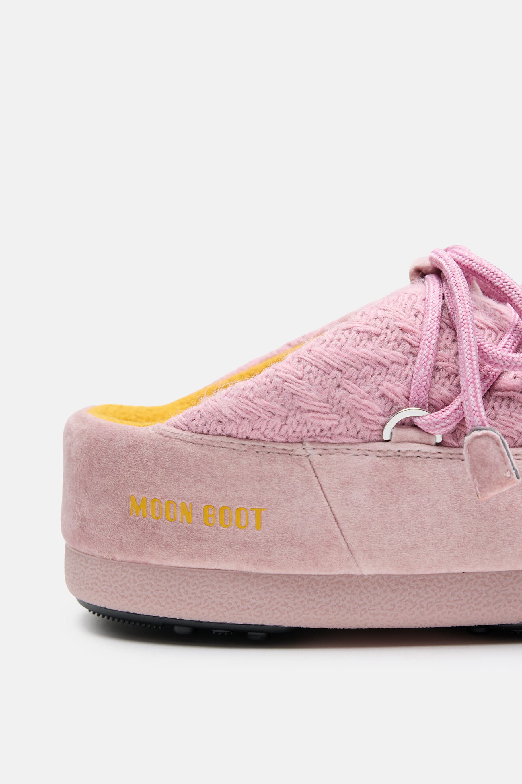 Moon Boot Mules EVX Knit in Rosa Moon Boot x Guest in Residence