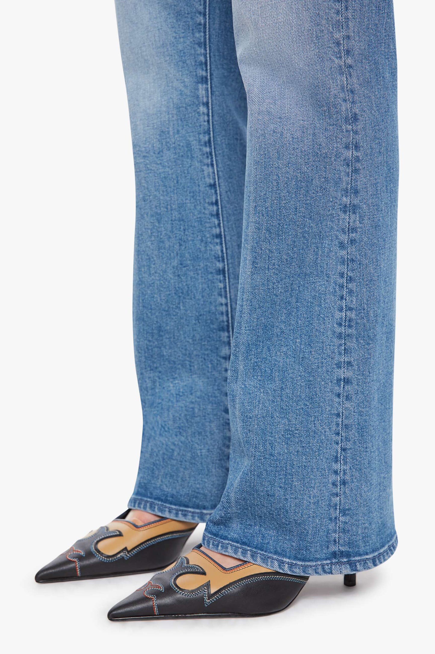 Jeans The Outsider Sneak in Hokey Pokey