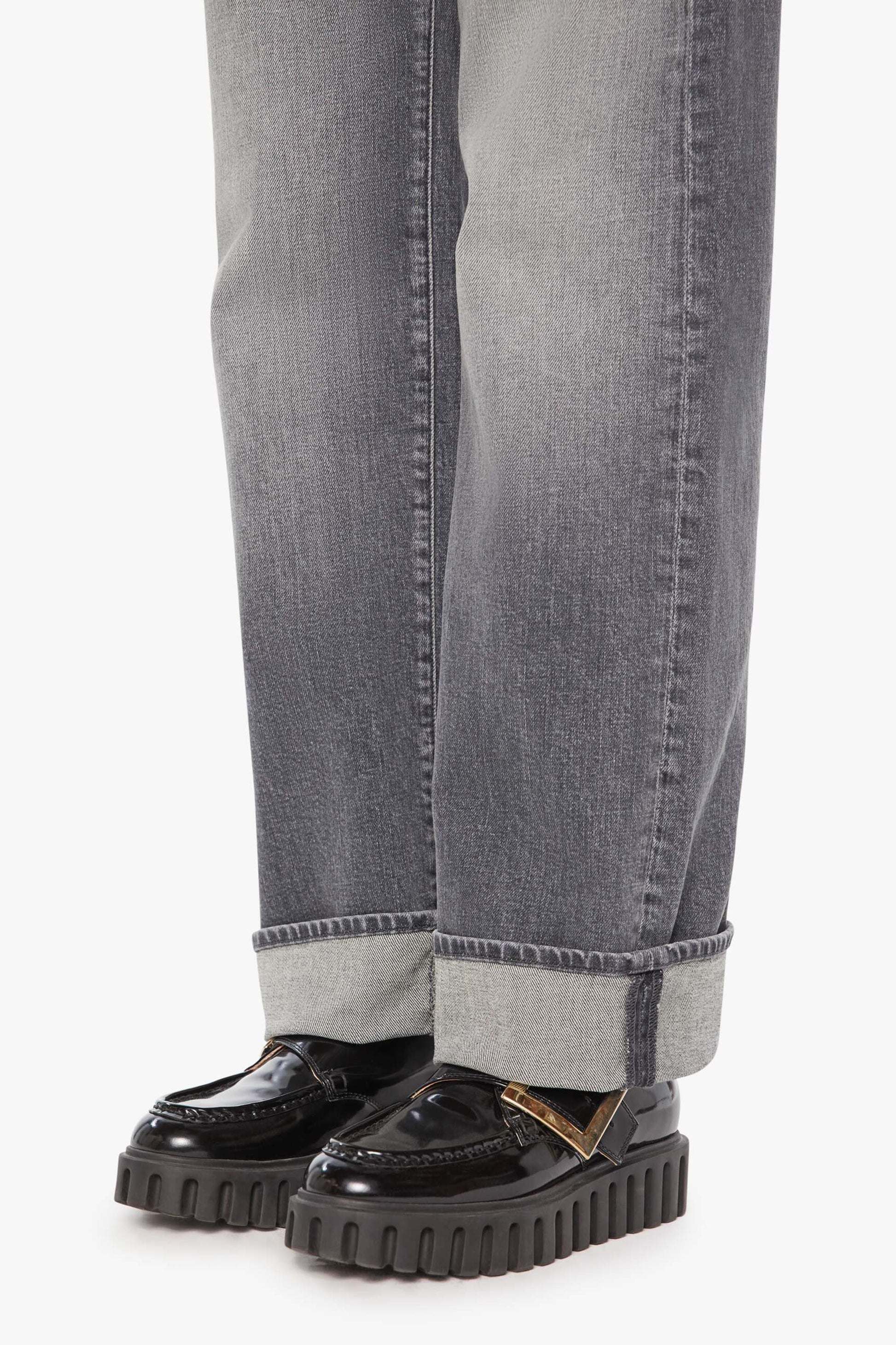 Jeans The Dodger Skimp Cuff in Moshpit MemoriesMother - Anita Hass