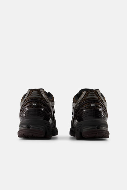 Zapatillas 1906 en color Thunder Brown/Black de New Balance - Anita Hass