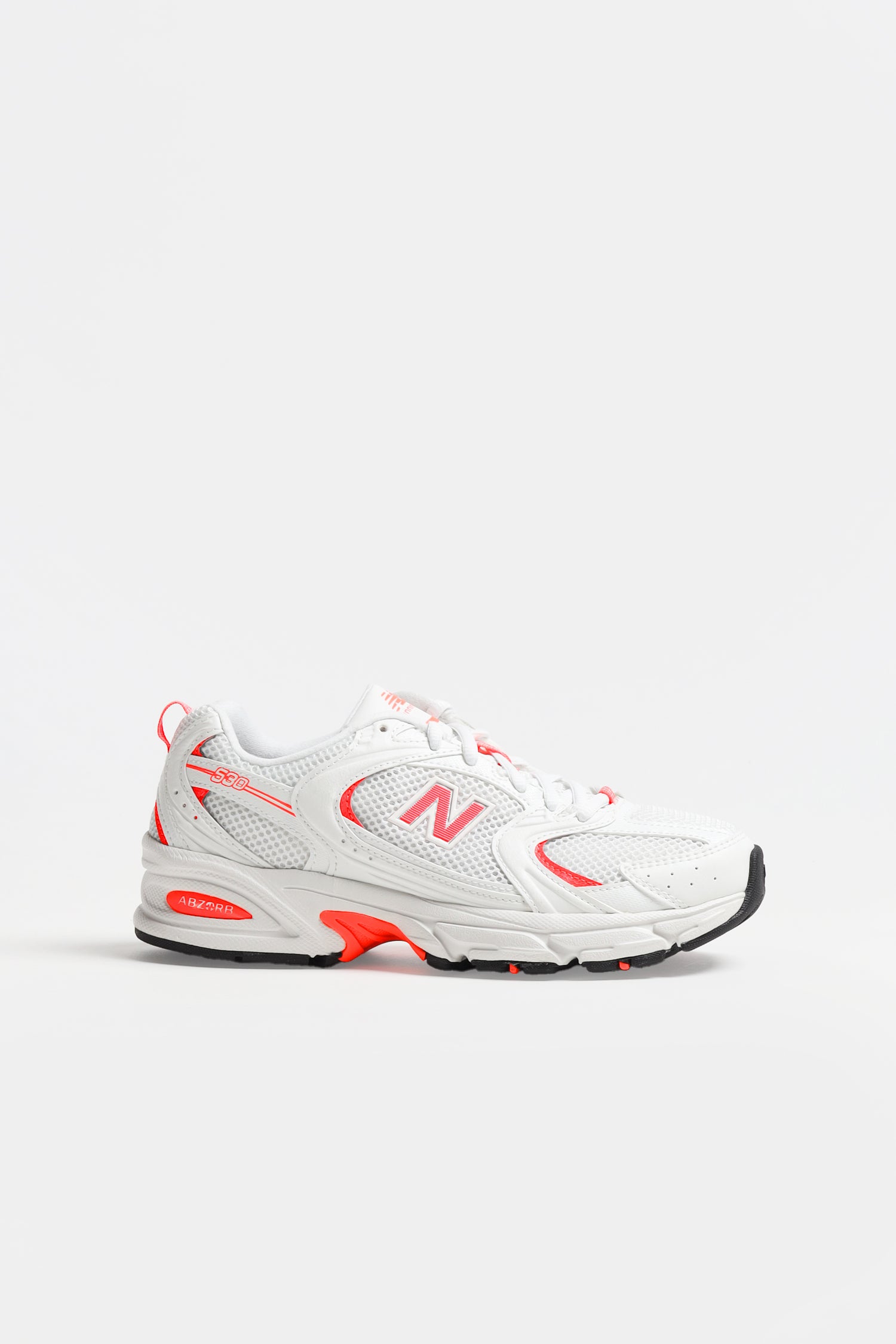 530 Sneakers in Sea Salt/Peach Nectar by New Balance - Anita Hass