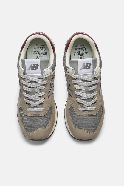 574 Sneakers in Arid Stone/Red by New Balance - Anita Hass
