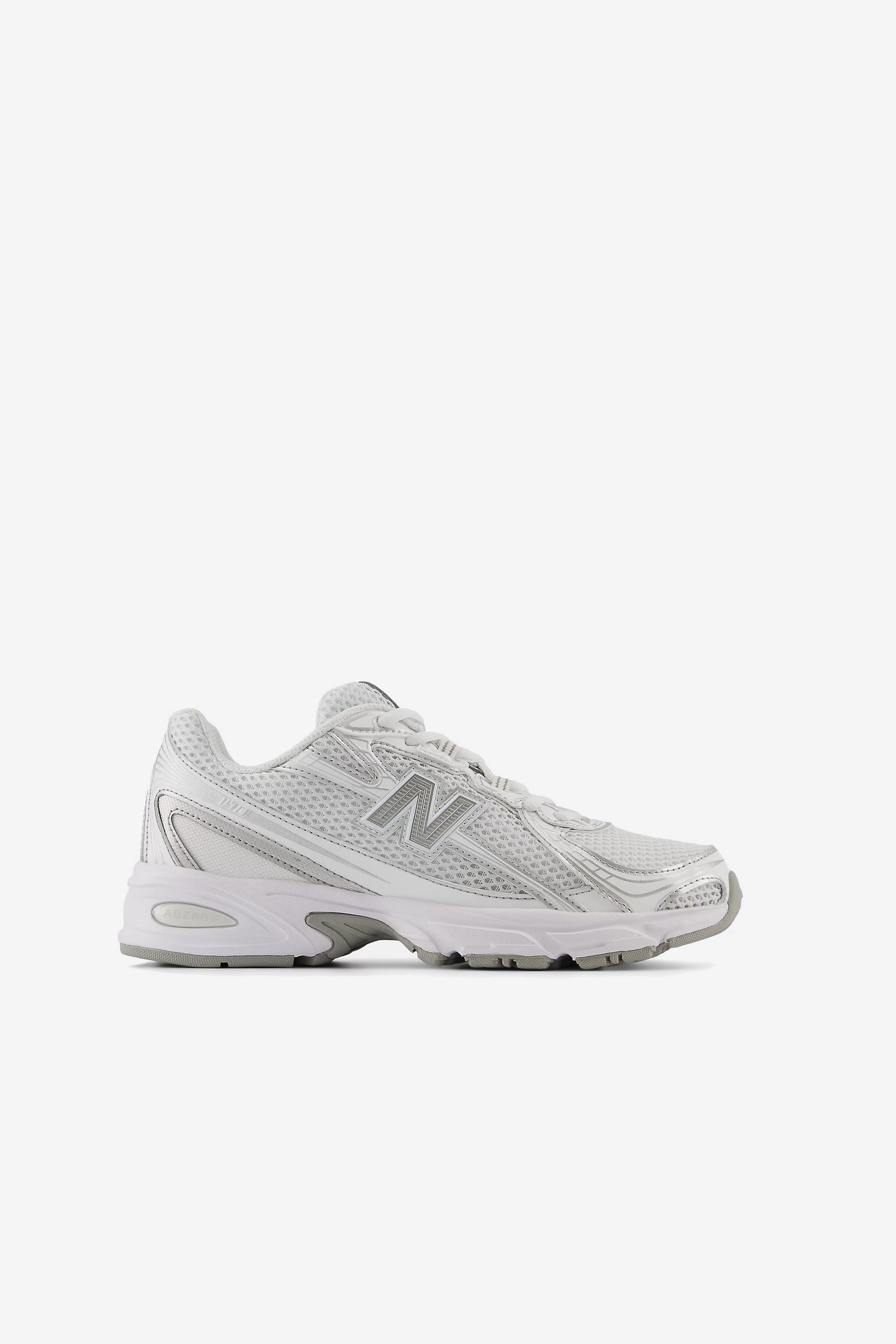 740 Sneakers in White/Silver Metallic - New Balance - Anita Hass