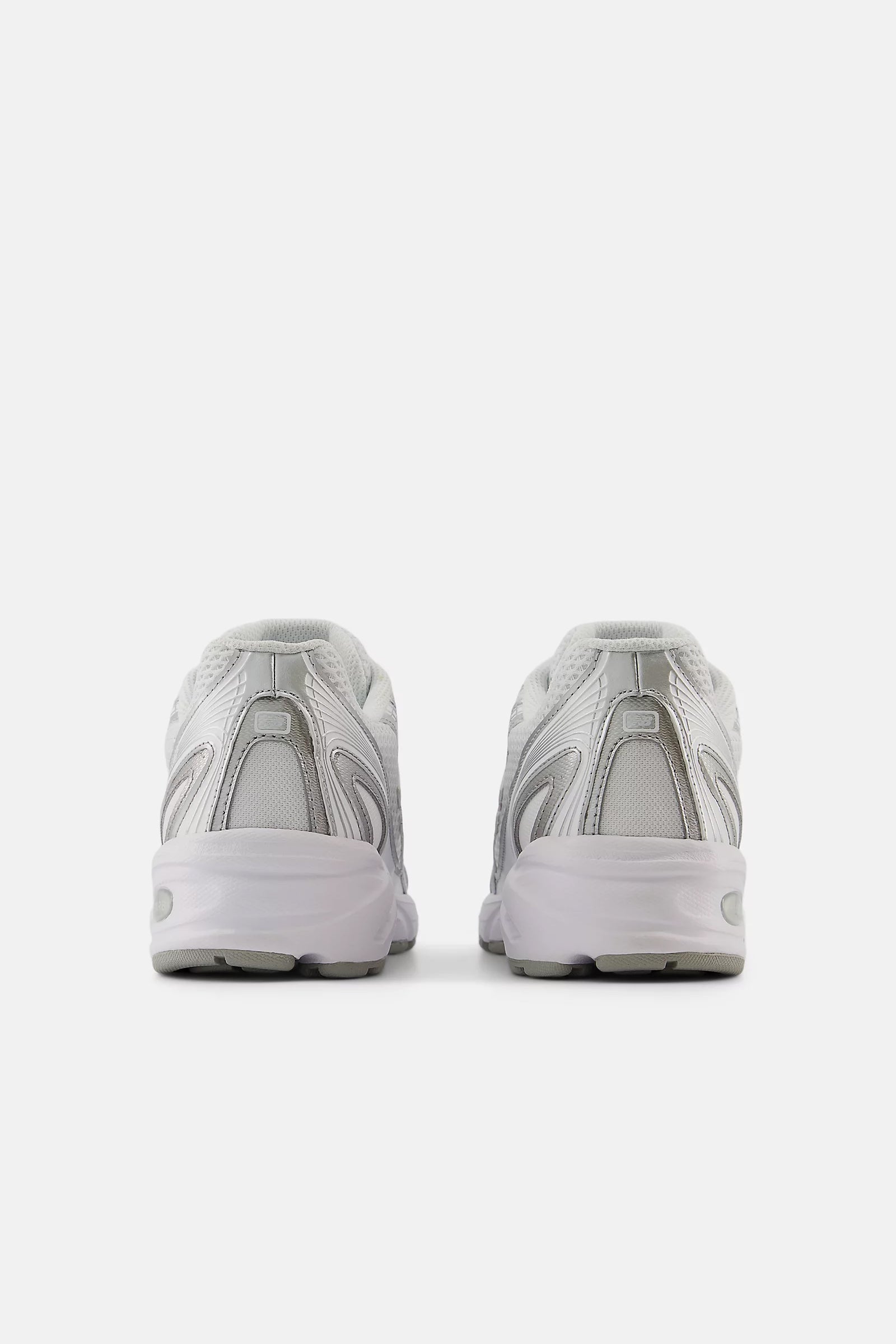 740 Sneakers in White/Silver Metallic - New Balance - Anita Hass
