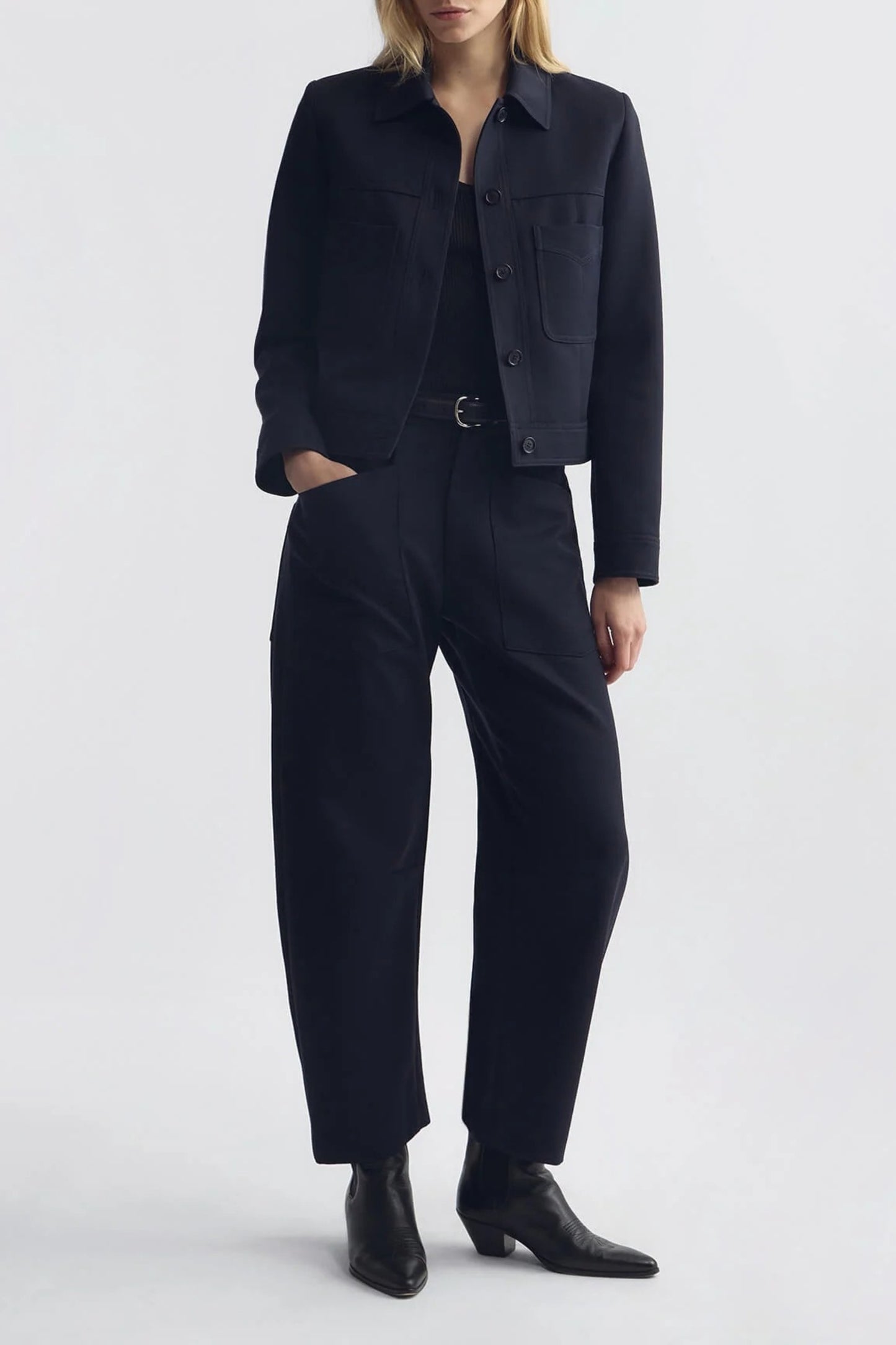 Hose Shon Wool in Midnight Nili Lotan