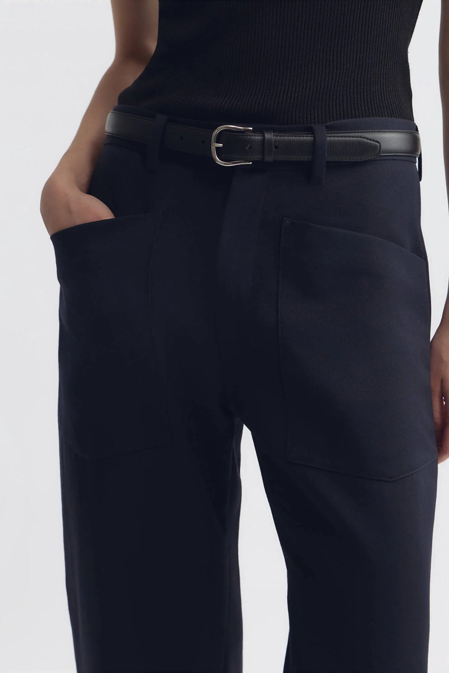 Hose Shon Wool in Midnight Nili Lotan