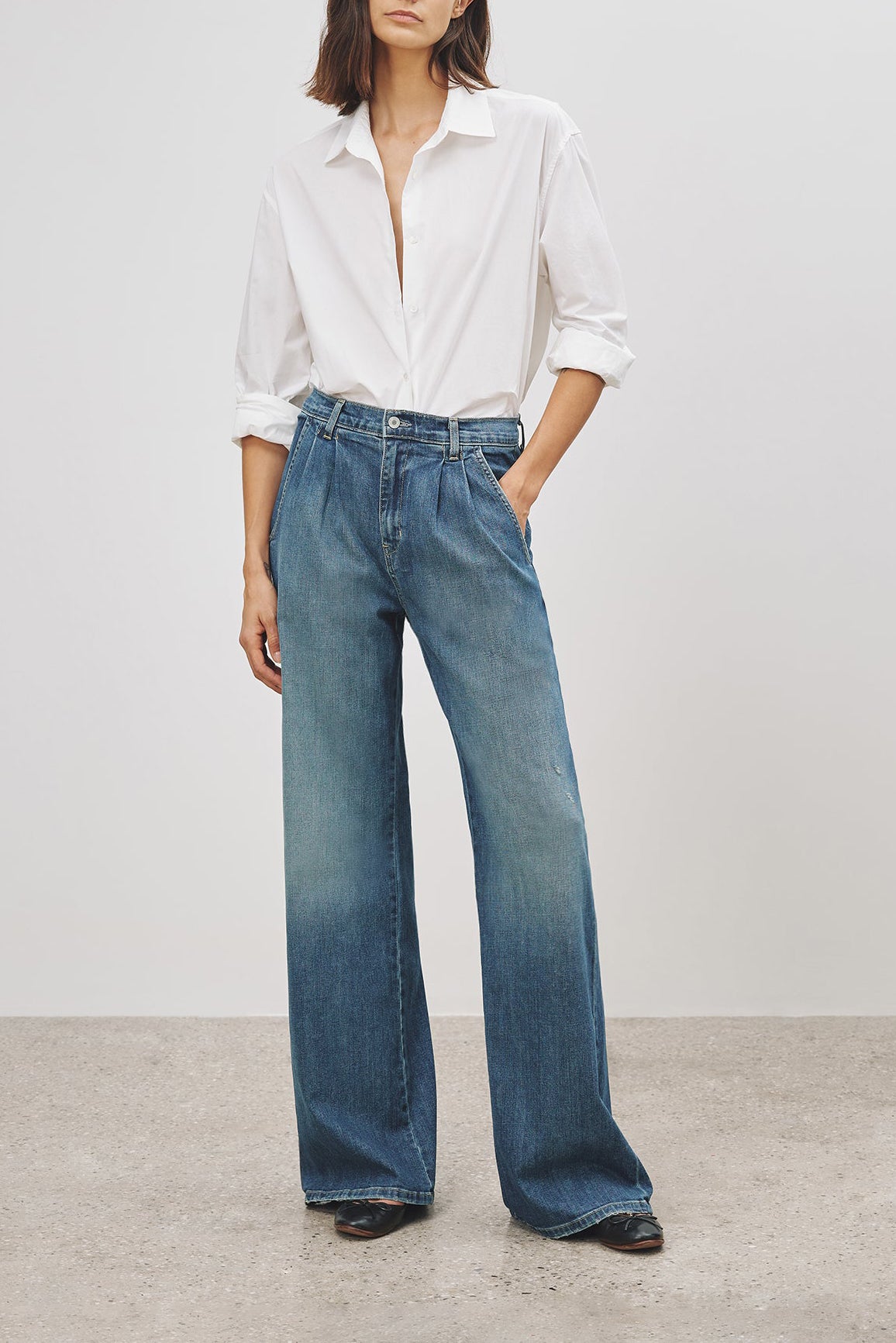 Jeans Flora in Classic Wash Nili Lotan