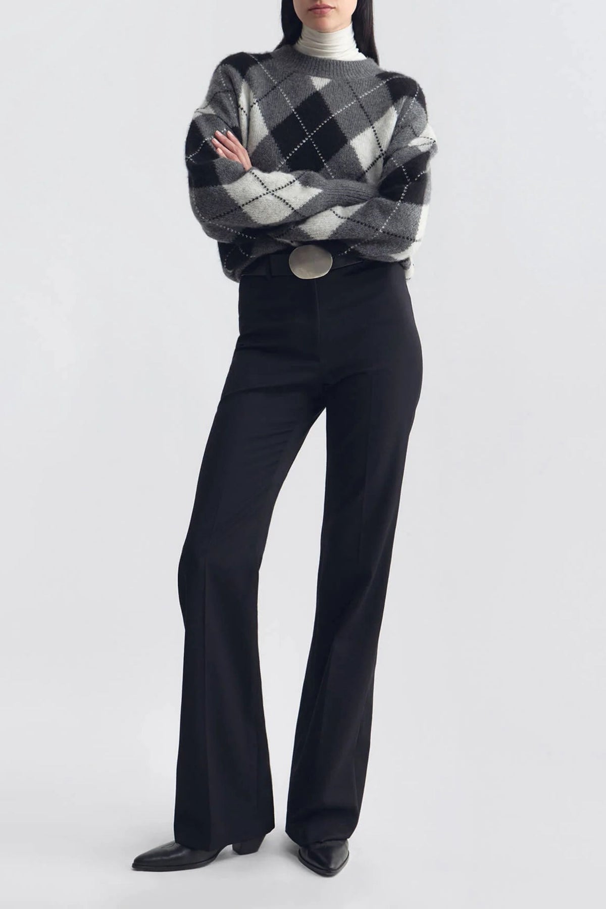 Pullover Donnika in Charcoal Nili Lotan