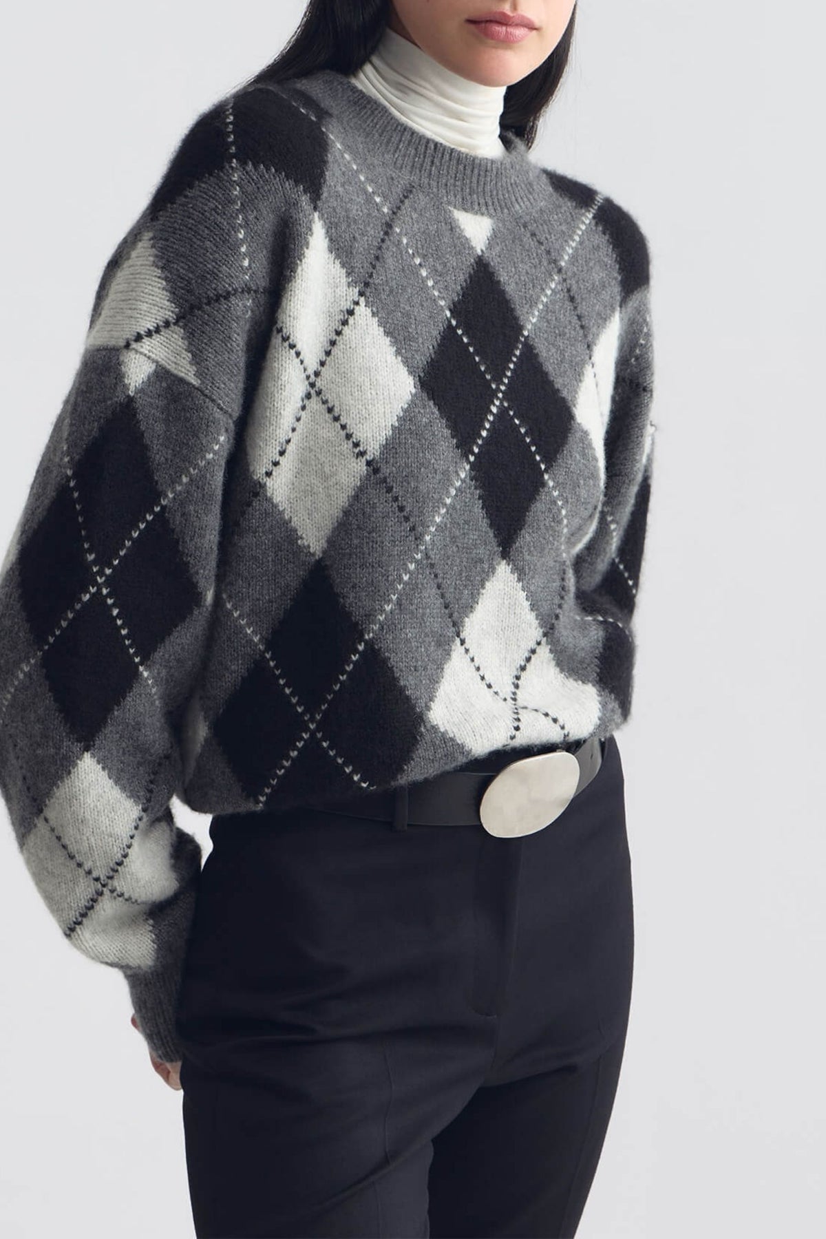 Pullover Donnika in Charcoal Nili Lotan