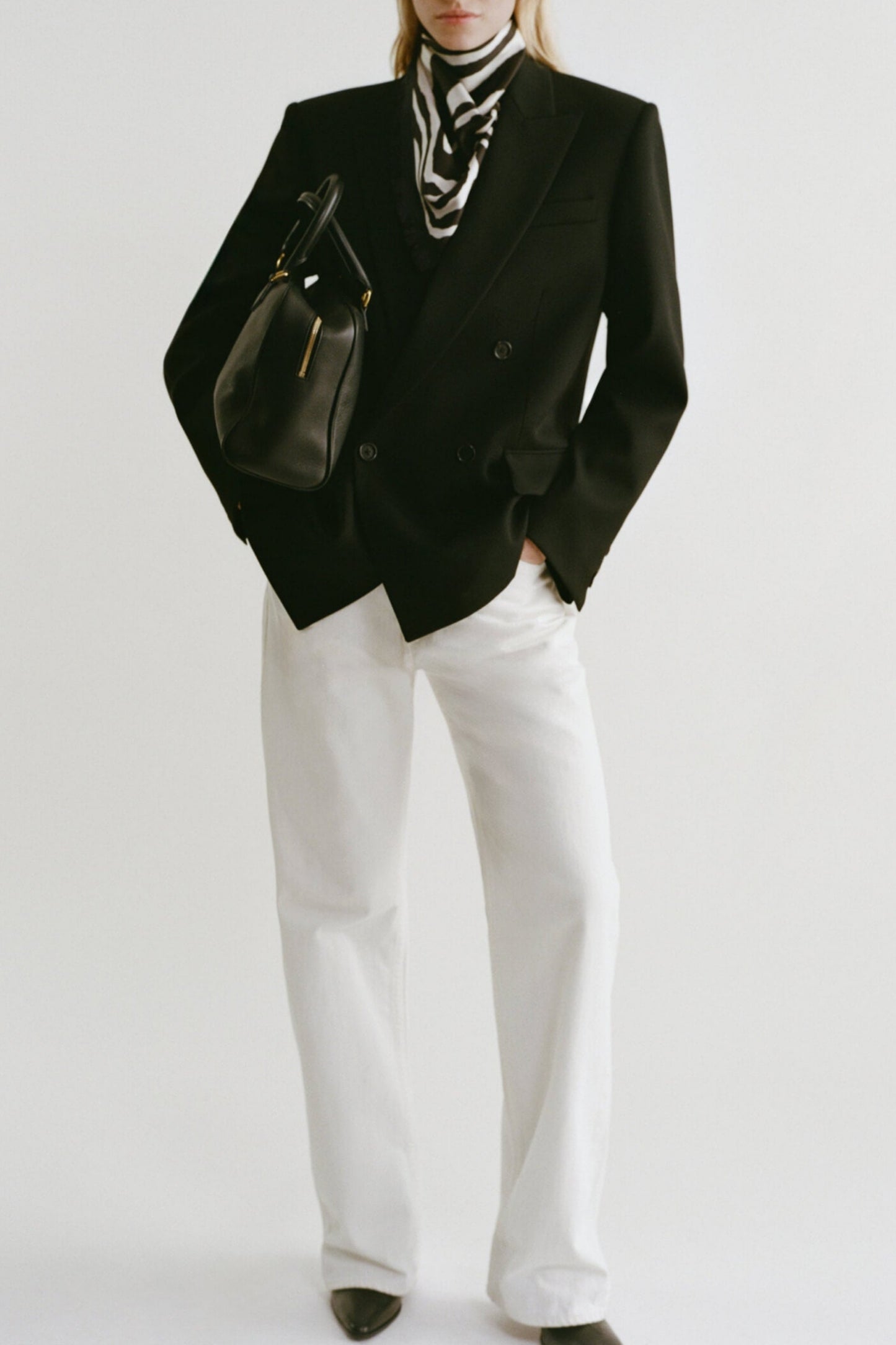 Seidentuch Zebra in Black/Ivory Nili Lotan