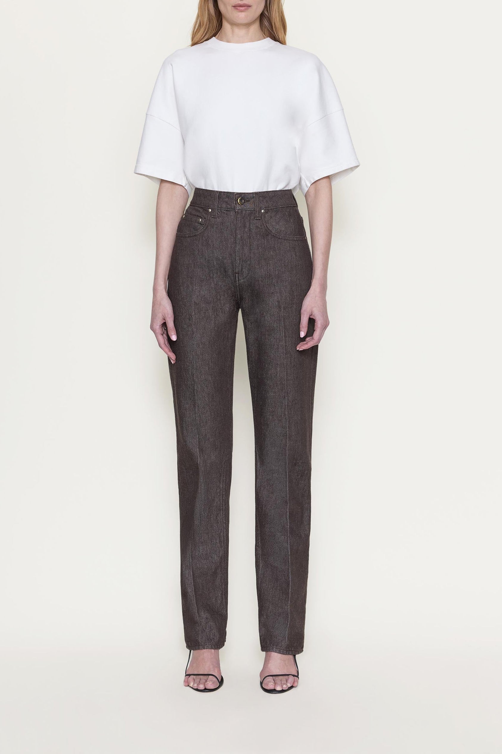 Jeans Noon in Sorrel Ossou