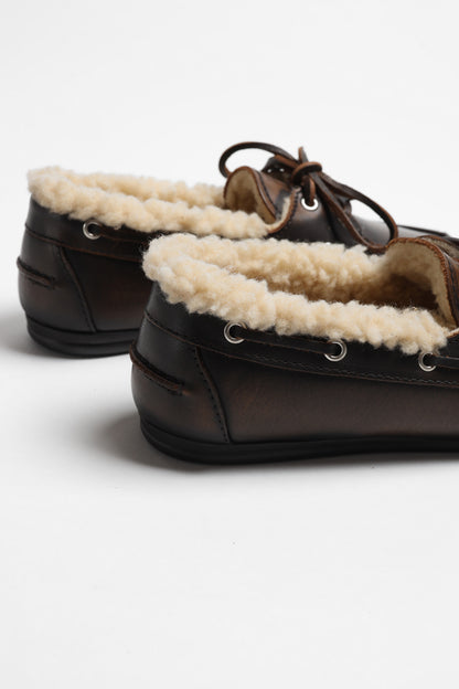 Loafer Boat Fur in Coffee