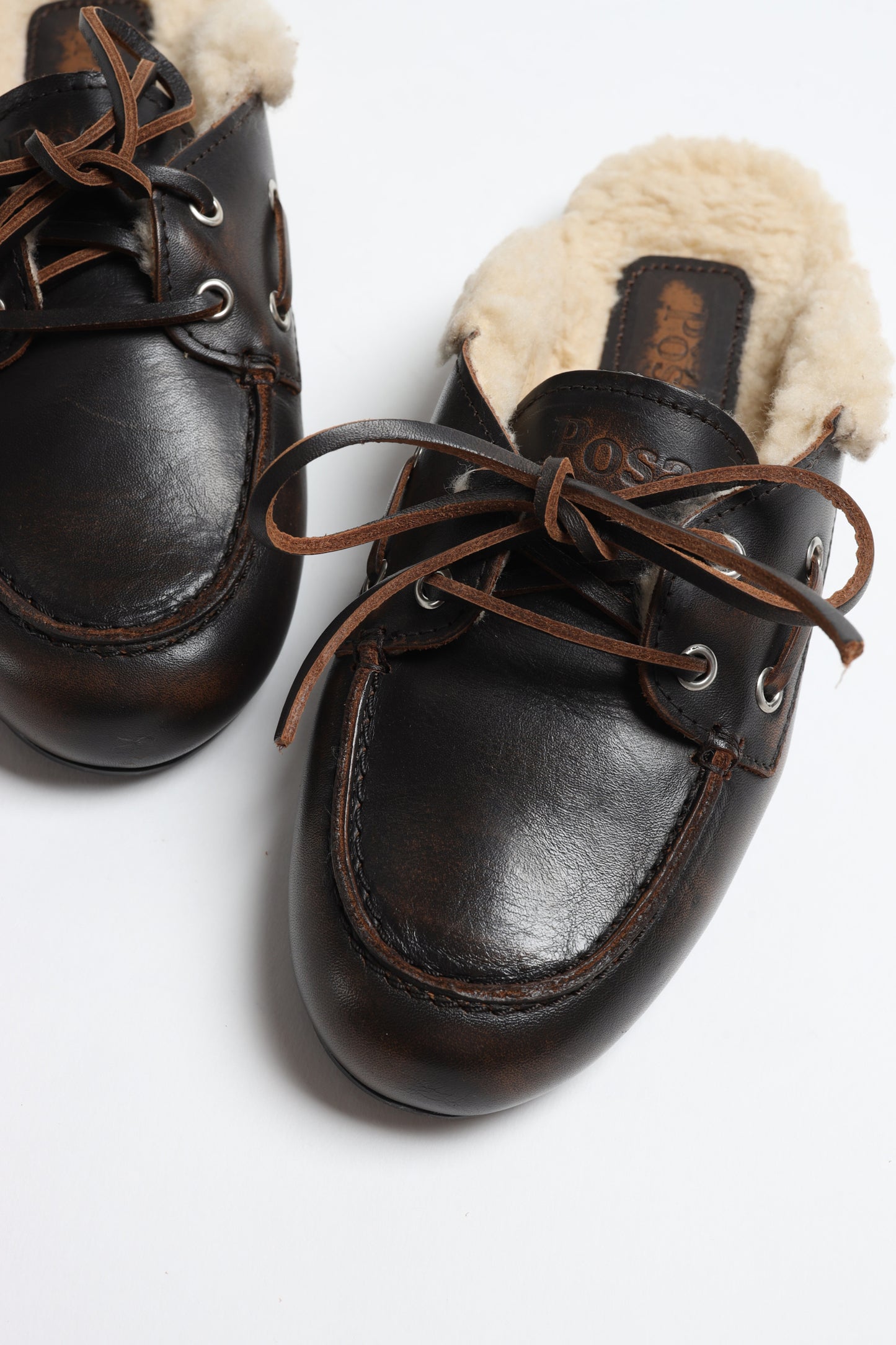 Mules Boat Fur in Coffee