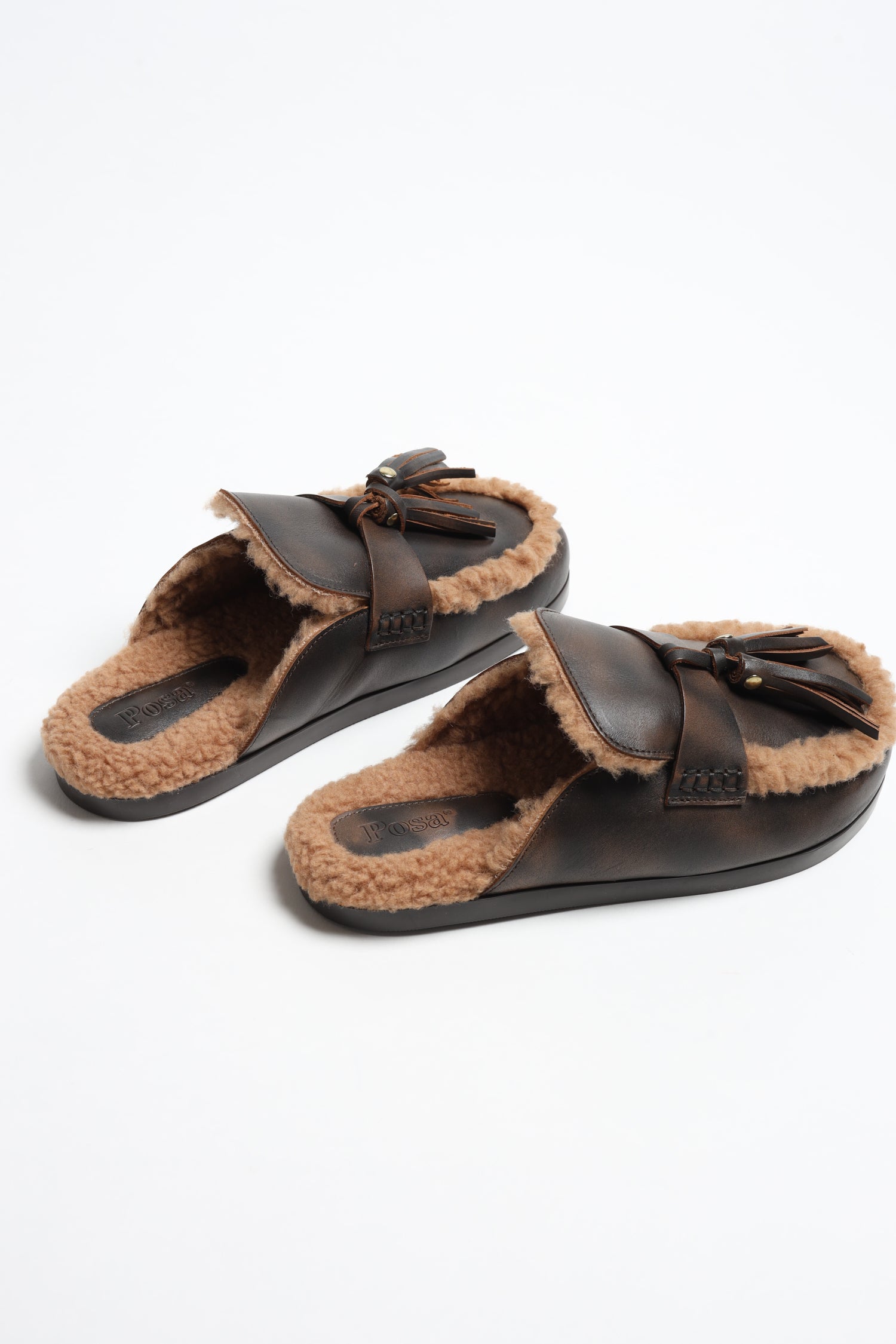 Mules Ranch Tassel Fur in Coffee Posa