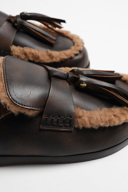 Mules Ranch Tassel Fur in Coffee Posa