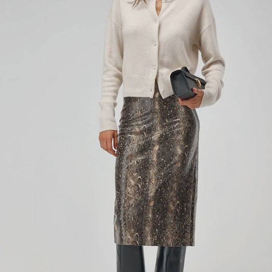 Rock Cuir in Snake Ladneri