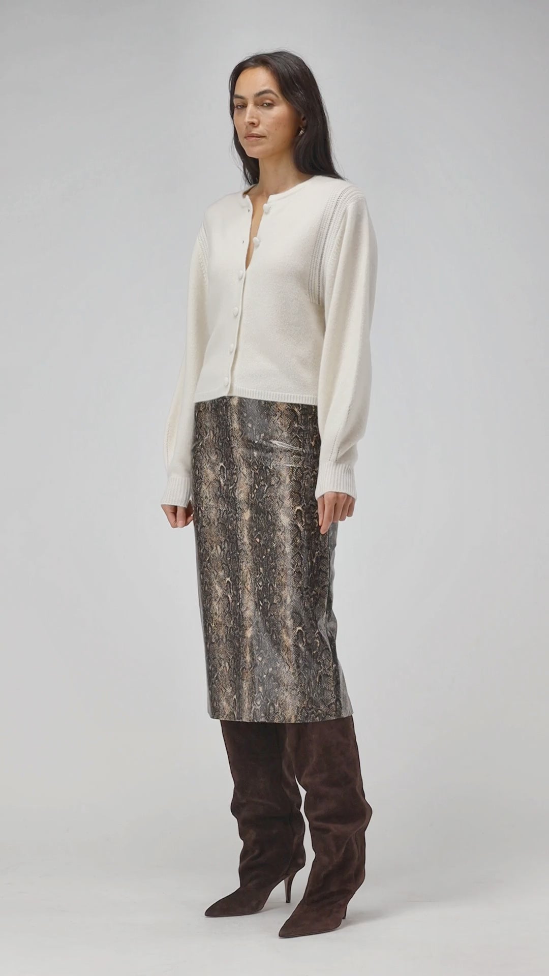 Cardigan Nala in Cream Ladneri